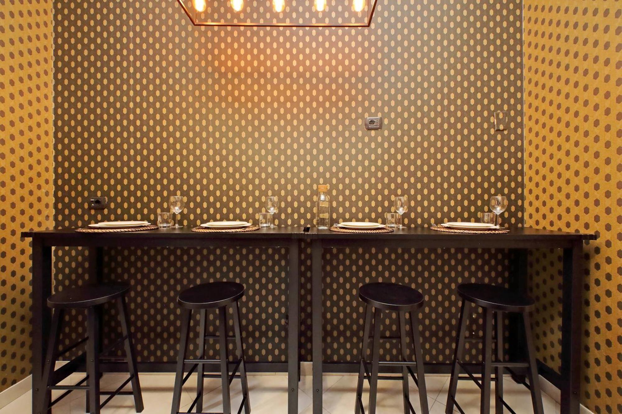 Charme E Style: Splendid With 2 Bedrooms Apartment Rome
