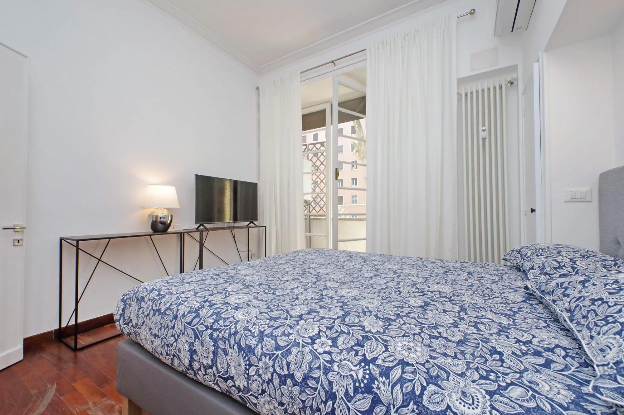 Appartamento Charme E Style: Splendid With 2 Bedrooms *